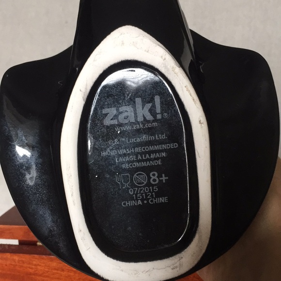 . Star Wars collectible Darth Vader 3D mug - Picture 4 of 5